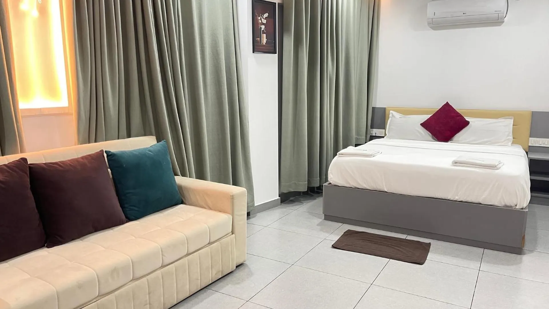 Hotel Pk Residency Thiruvananthapuram India