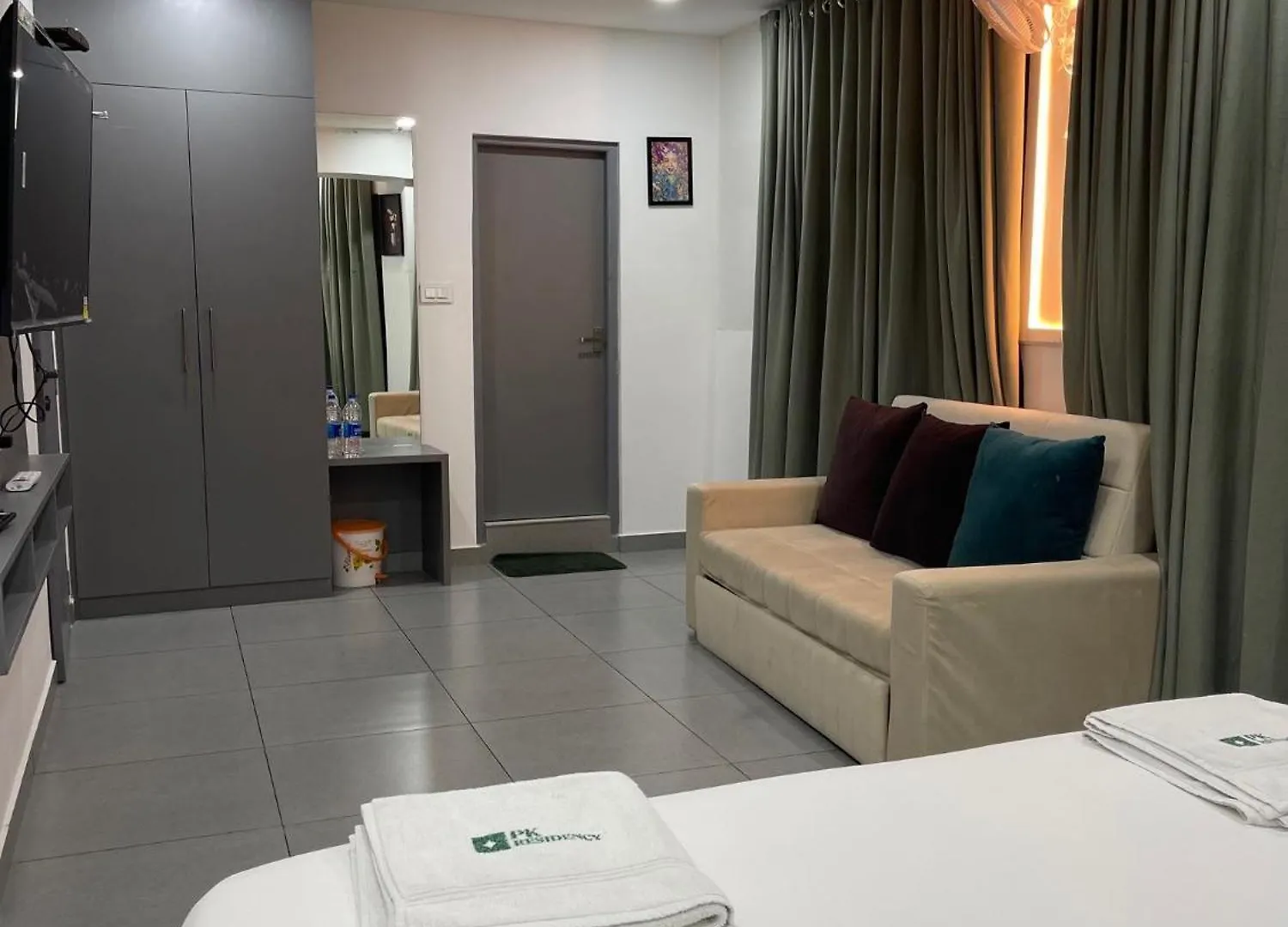 Hotel Pk Residency Thiruvananthapuram